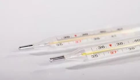 Что делать, если дома разбился ртутный термометр - инструкция от эксперта