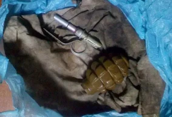 У Слов’янську біля вокзалу затримали чоловіка із гранатою