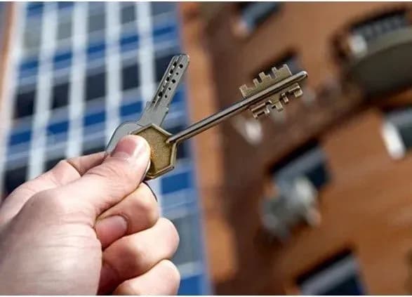 Уряд схвалив законопроект про можливість ставити на квартирну чергу переселенців з інвалідністю