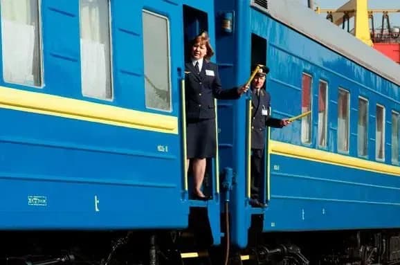 ГПУ і поліція проводять обшуки у справі корупції в "Укрзалізниці"