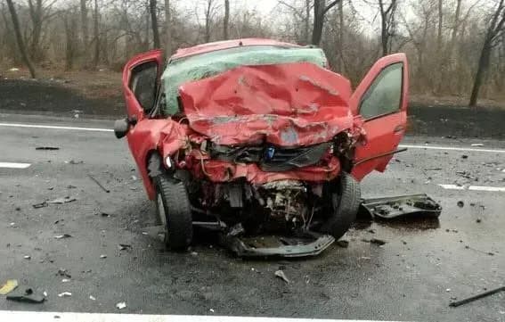 Дві людини загинули у ДТП на Донеччині