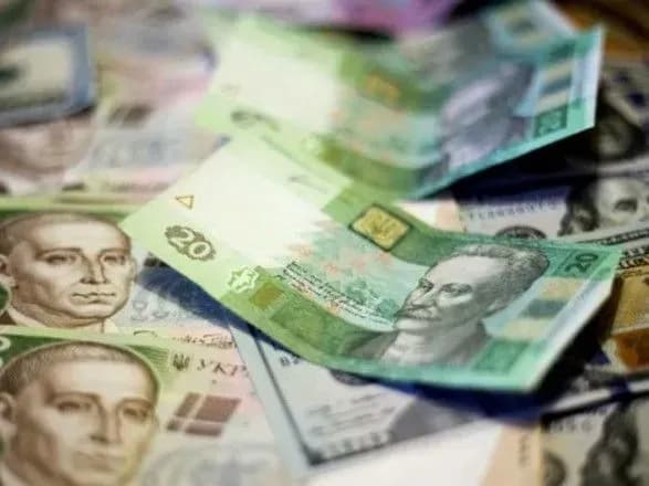 Оборот роздрібної торгівлі за десять місяців зріс на 8,2%