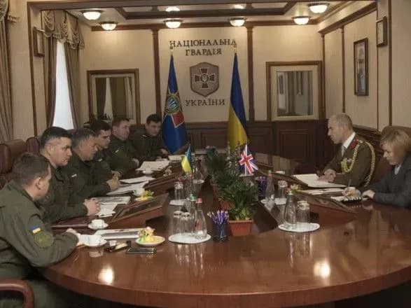Міноборони Великої Британії готові тренувати бійців Нацгвардії