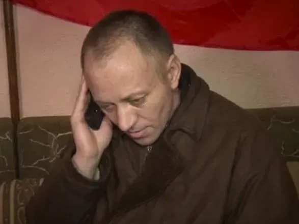 Українські заручники, яких утримують у “ЛНР”, поспілкувалися телефоном з рідними