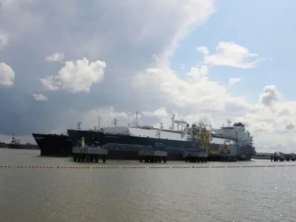 Польща купуватиме газ у США