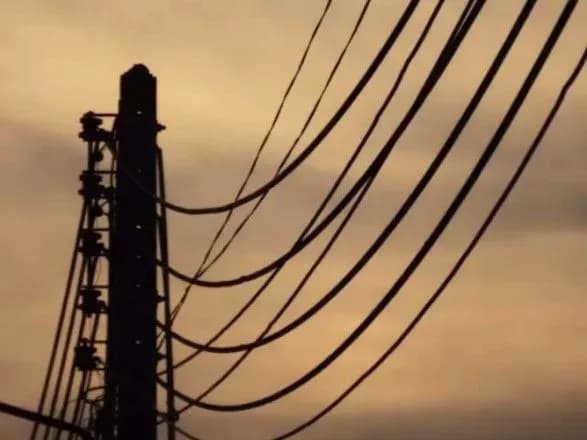 Непогода знеструмила 18 населених пунктів в Україні