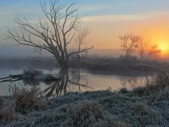 Сьогодні в Україні холодно та без опадів