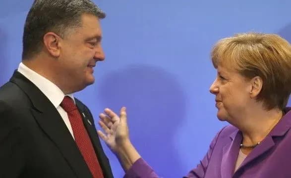 Порошенко розпочав зустріч з Меркель у Брюсселі