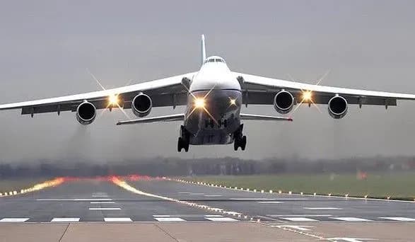 РФ направит на поиски пропавшей аргентинской субмарины самолет Ан-124 "Руслан"