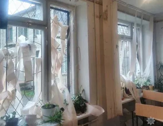 У суді Нікополя чоловік підірвав гранати: один загиблий, семеро травмовані