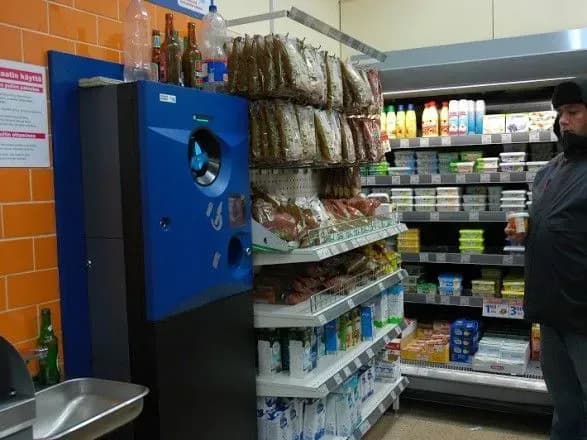 Нідерланди і Бельгія наполягають на поверненні депозитної системи збору пляшок