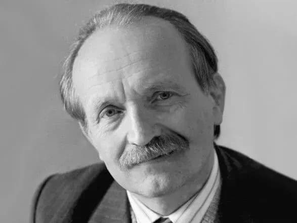 Президент підписав указ про відзначення 80-річчя від дня народження Чорновола
