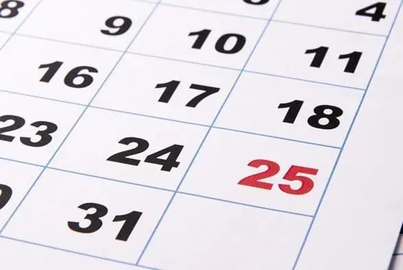 Сьогодні набув чинності закон про вихідний 25 грудня