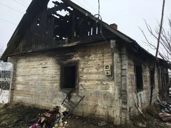На Житомирщині під час пожежі загинуло двоє дітей