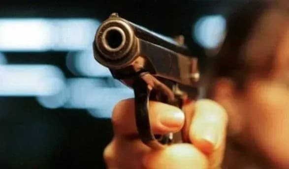 На Рівненщині інструктор патрульної служби під час навчання поранив ученицю