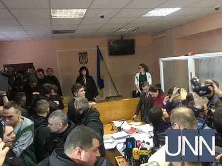 Cуд дозволив Саакашвілі вийти з “клітки” під час засідання