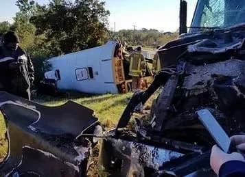 У Флориді вантажівка врізалася в шкільний автобус, 22 постраждалих