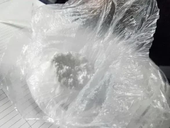 СБУ вилучила кокаїн у іноземного наркокур'єра в аеропорту Одеси