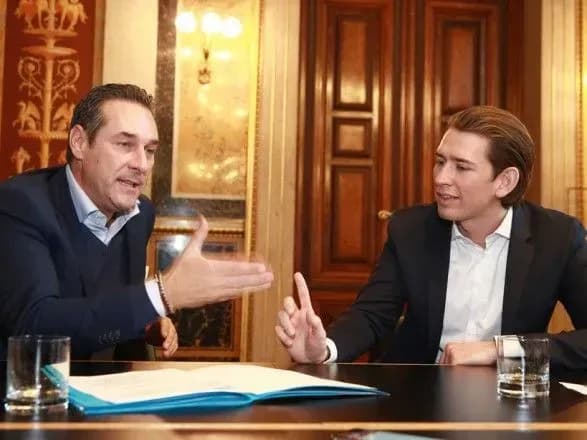 В Австрії консерватори і праві популісти визначилися зі складом уряду