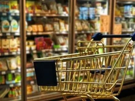 Оборот роздрібної торгівлі за 11 місяців зріс на 8%