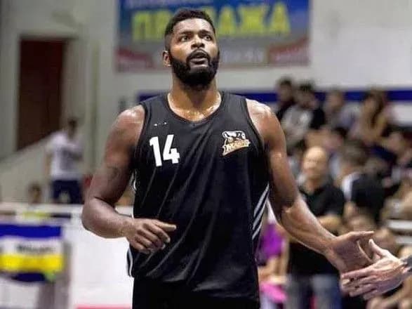 Американський лідер "Черкаських Мавп" самовільно покинув клуб