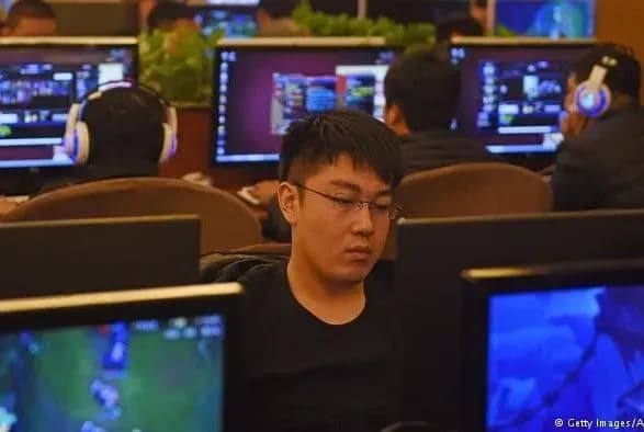 З 2015 року Китай закрив 13 тисяч сайтів