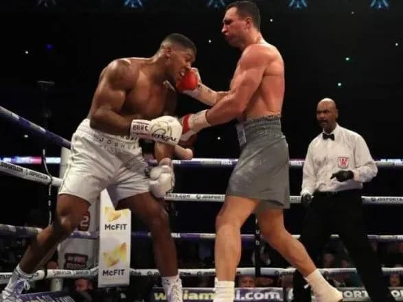 Телеканал НВО визнав поєдинок Кличко-Джошуа найкращим боєм року