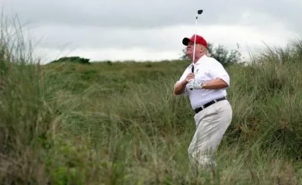 Трамп провів майже третину президентства у своїх маєтках - ЗМІ