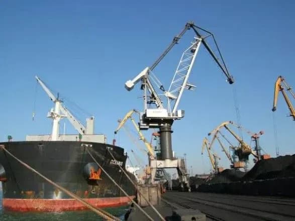 До України прибули ще два балкери із американським вугіллям