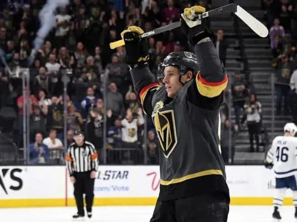 НХЛ: "Вегас" виграв сьому зустріч підряд