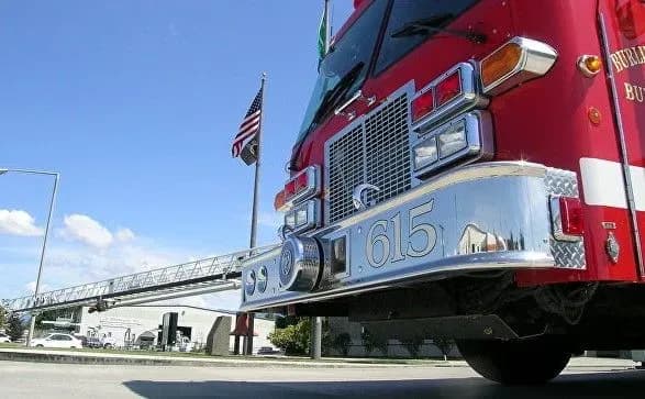 У штаті Нью-Йорк пожежа охопила будинок Білла і Хілларі Клінтон