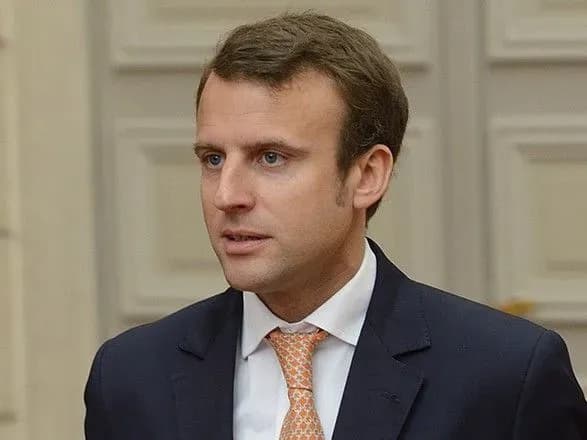 Макрон вважає за необхідне посилити тиск на Іран
