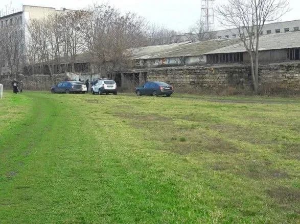 В Одессе на ипподроме нашли мертвого мужчину