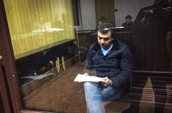 Екс-директор Миколаївського аеропорту вніс 2,5 млн грн застави