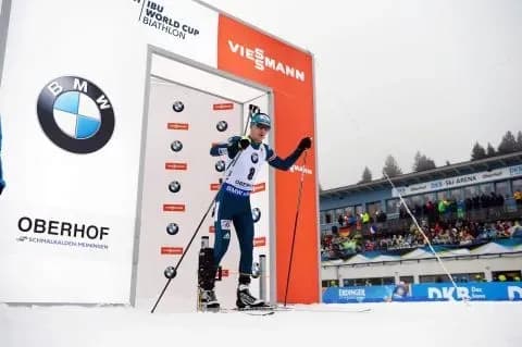 Біатлоніст Підручний потрапив в квіткову церемонію на етапі Кубку світу