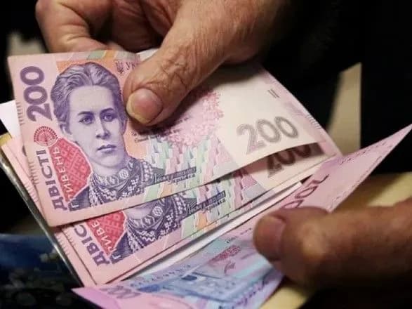 Кабмин предлагает осуществить осовременивание военных пенсий "задним числом"