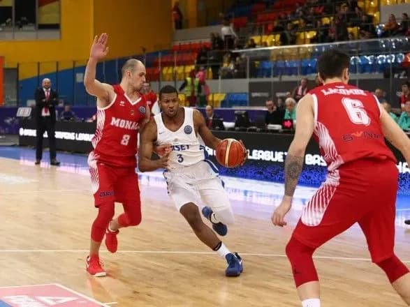 Гладир у складі "Монако" здобув десяту підряд перемогу в баскетбольній ЛЧ