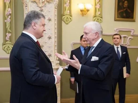 Президент обговорив із новим послом Нідерландів притягнення до відповідальності винних у збитті МН17