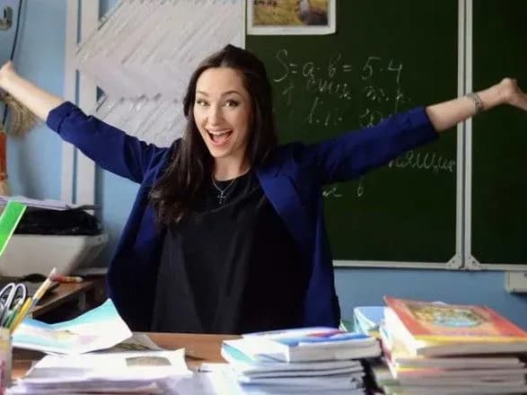 Уряд на чверть підвищив зарплати вчителів