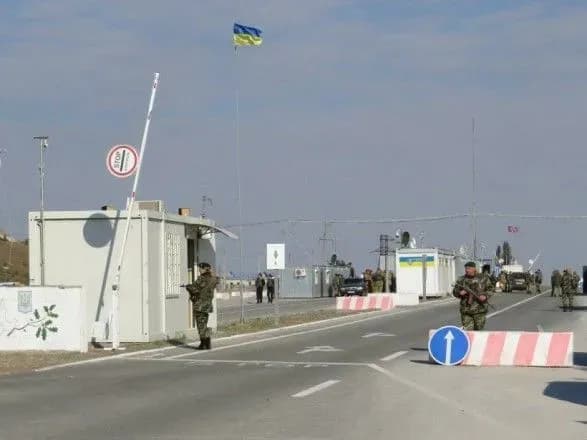За рік лінію розмежування на Донбасі перетнули понад 11 мільйонів осіб