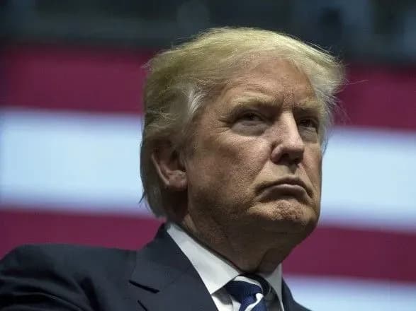 Трамп отменил визит в Великобританию