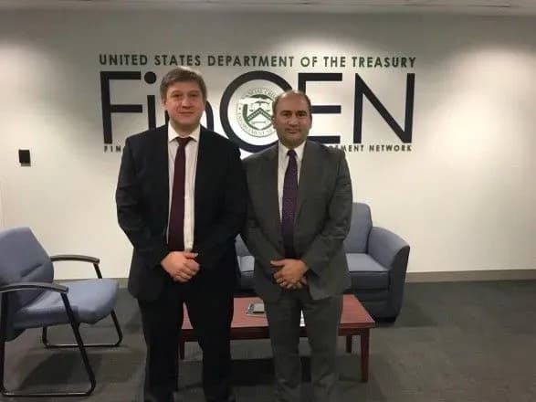 США готові допомогти Україні у створенні Служби фінансових розслідувань