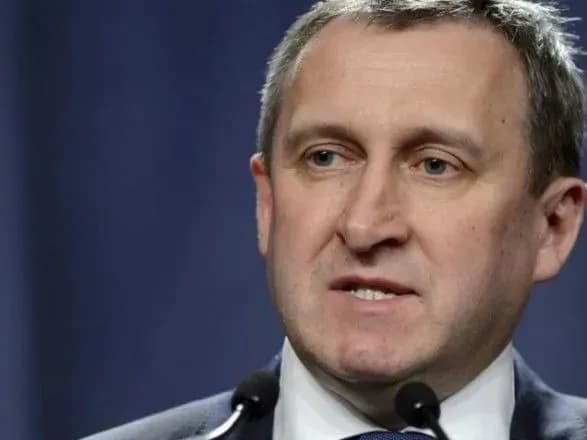 Суд у справі Януковича про держзраду розпочав допит свідка Дещиці