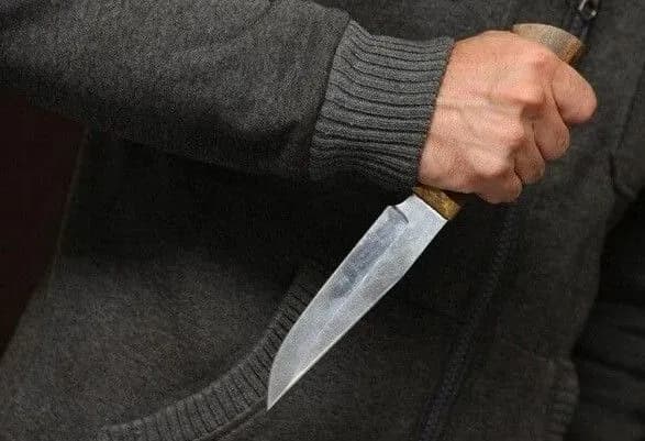 Конфлікт через гроші: на Донеччині чоловік зарізав свого боржника