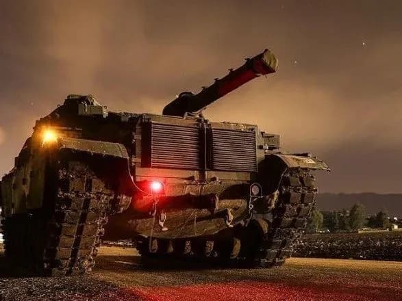 Туреччина почала сухопутну операцію в Афріні за участю бронетехніки