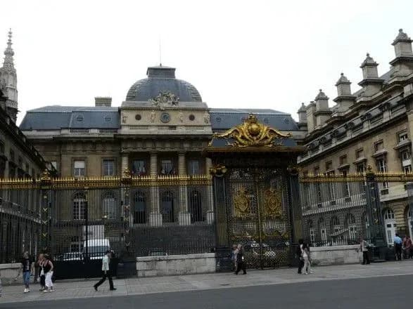 У Франції чоловіка звинувачують у підготовці теракту