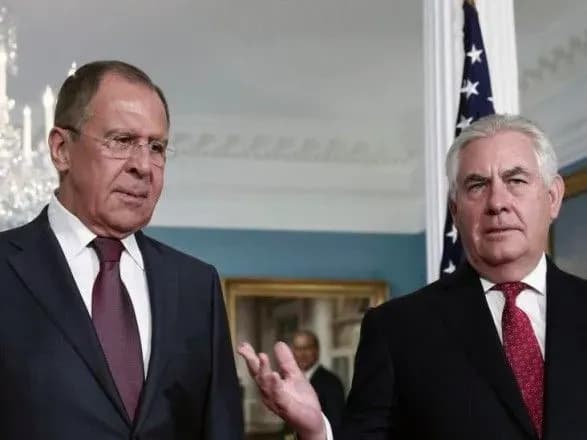 Тіллерсон провів телефонну розмову з Лавровим, говорили про Україну