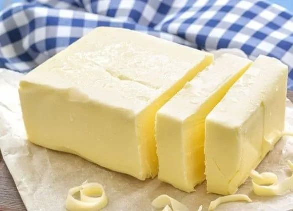 Вітчизняних молочників запідозрили у дискримінації українського споживача