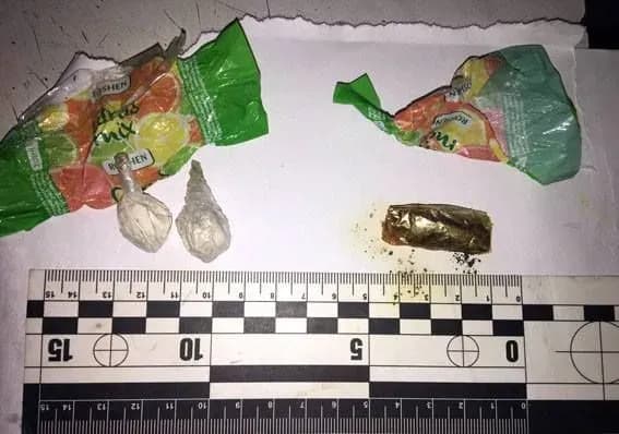 На Донеччині в СІЗО намагалися передати продукти з наркотиками