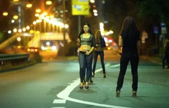 На Донеччині ліквідовано канал постачання жінок до Туреччини